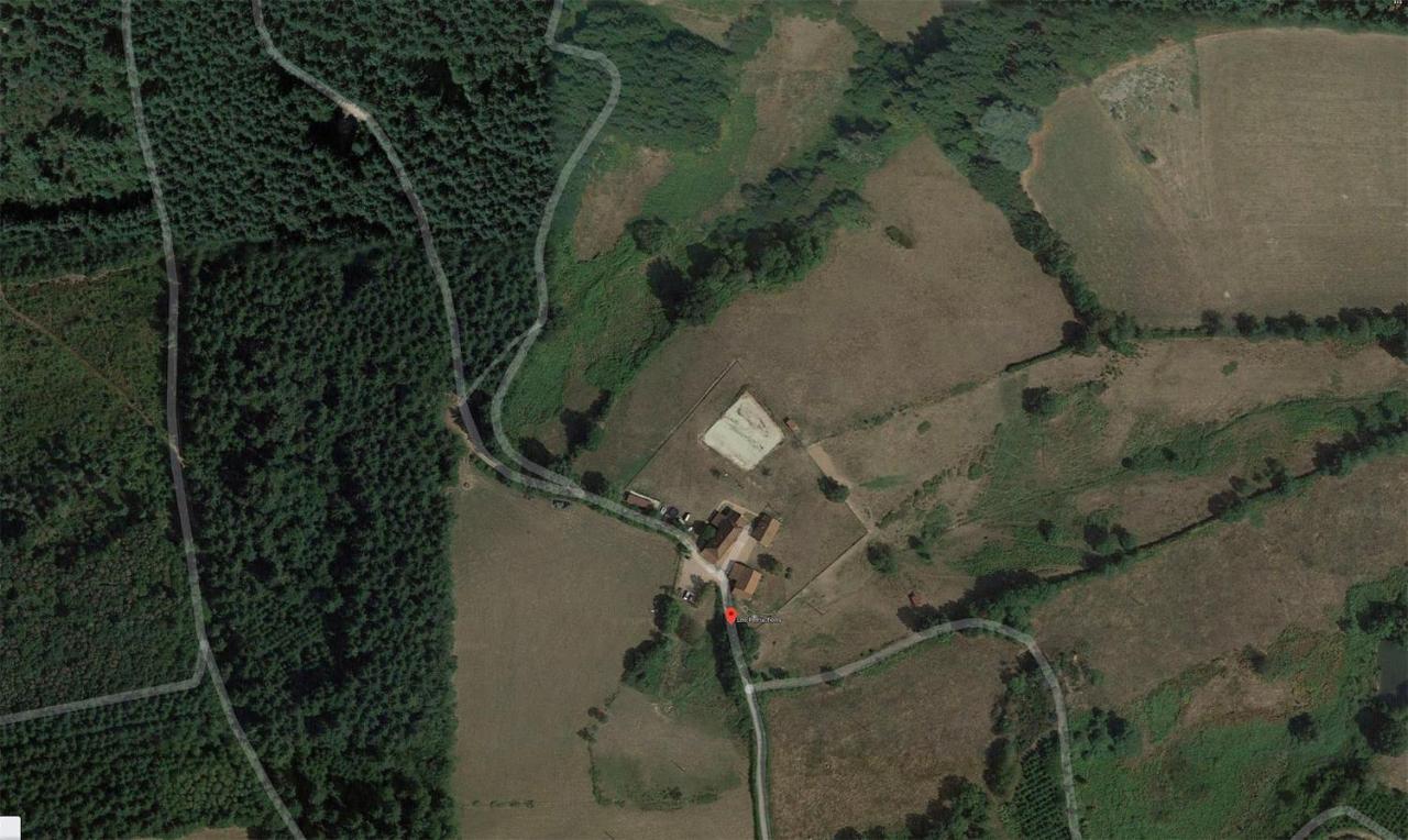 Les Perruchons Ancienne Grange Renovee Avec Soin Villa Ozolles Dış mekan fotoğraf